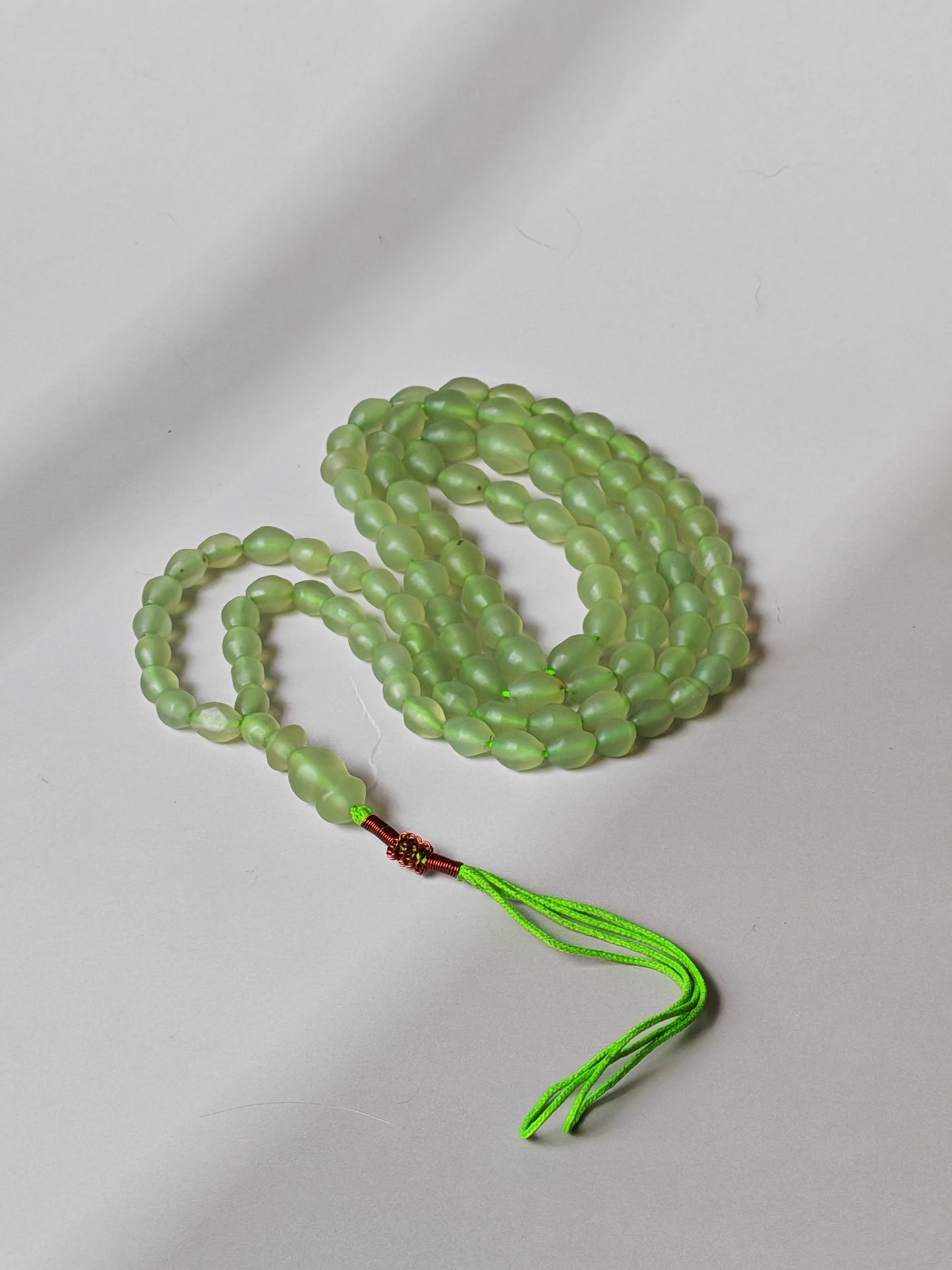 Micro Light Mint Green Shah Maqsood Rosary – 99-101 Beads