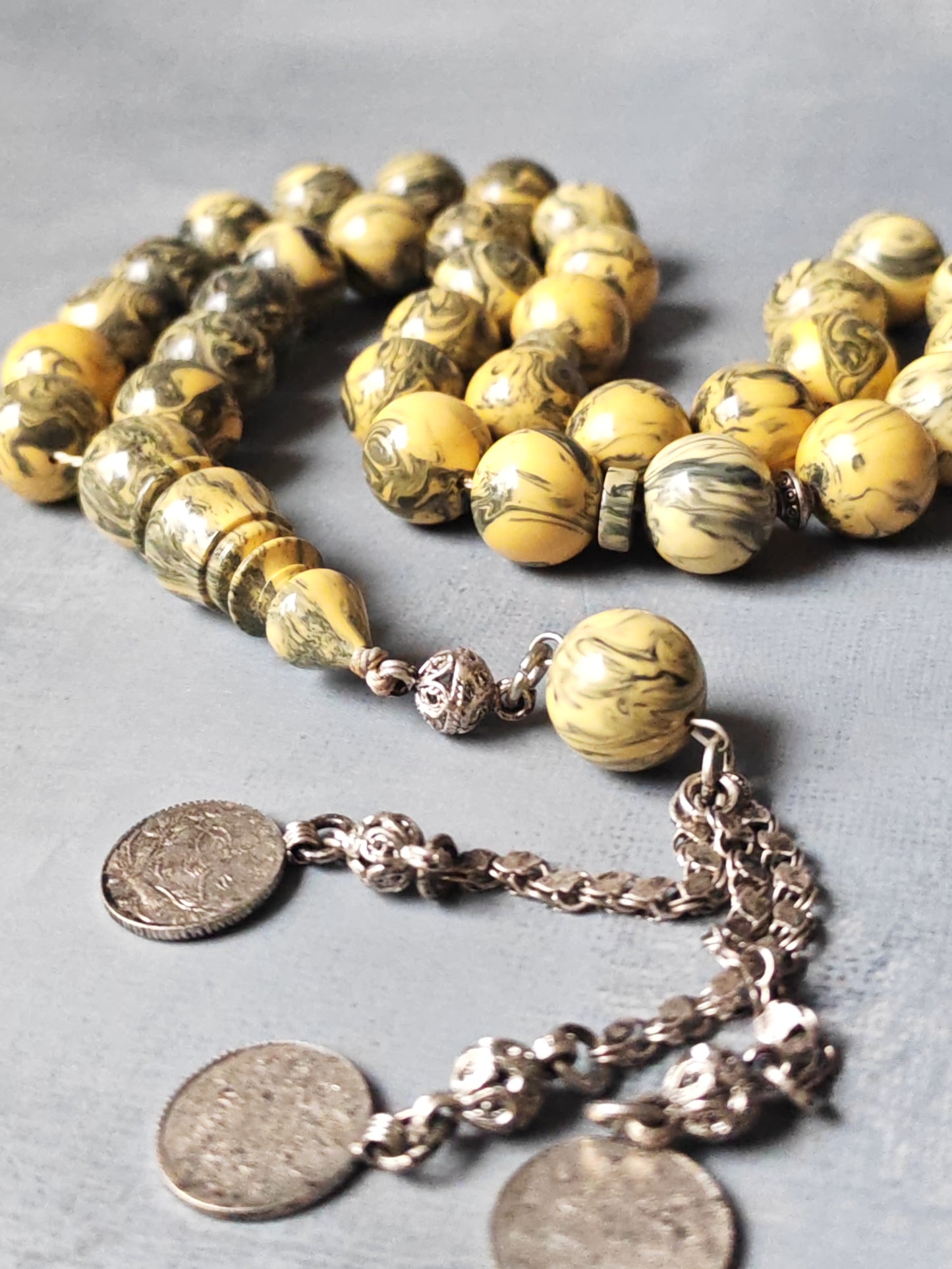 Vintage Gradient "Chernobyl" Bakelite Misbah 33 Beads