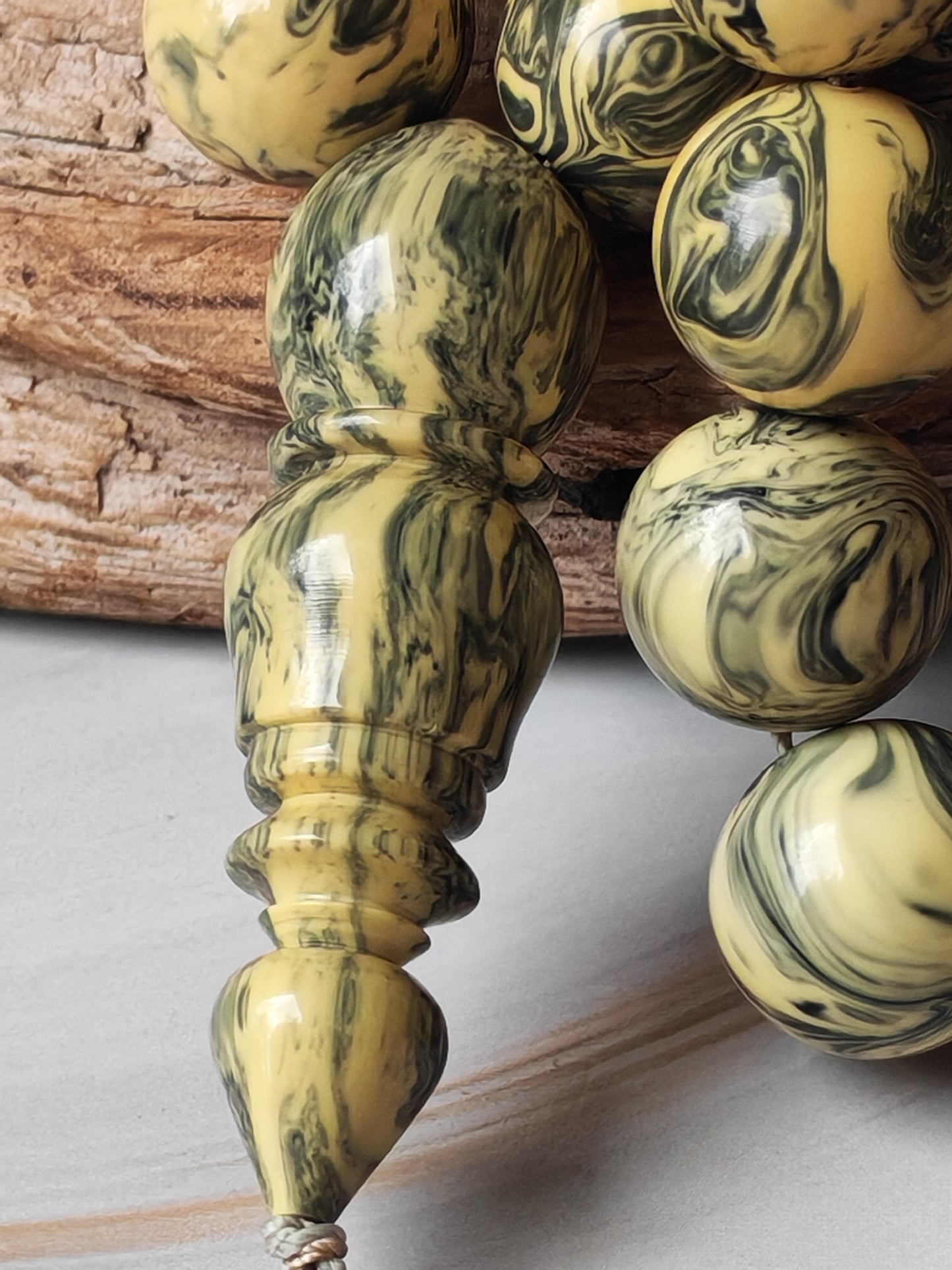 Vintage Gradient "Chernobyl" Bakelite Misbah 33 Beads