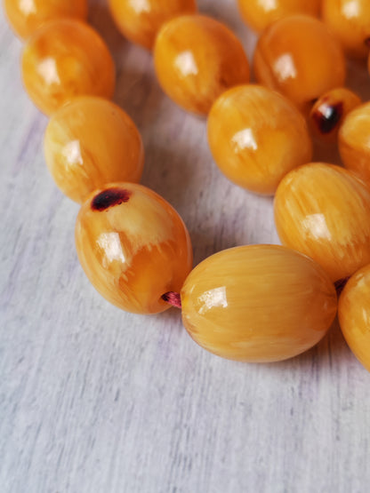 Belgium Bakelite Rosary | 114 g | White-Vein Yellow | 33 Large Olive Beads