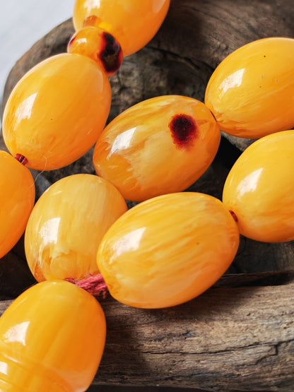 Belgium Bakelite Rosary | 114 g | White-Vein Yellow | 33 Large Olive Beads