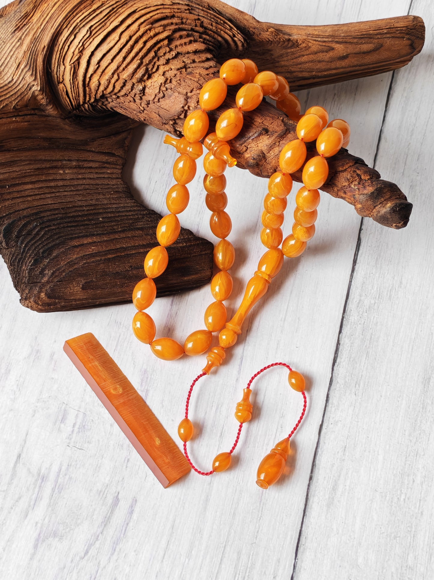 German Bakelite Tasbih by Muhammad Ozgan – 45 Olive-Shaped Beads | Lightweight | CarvaCraft Material | Turkish Craft