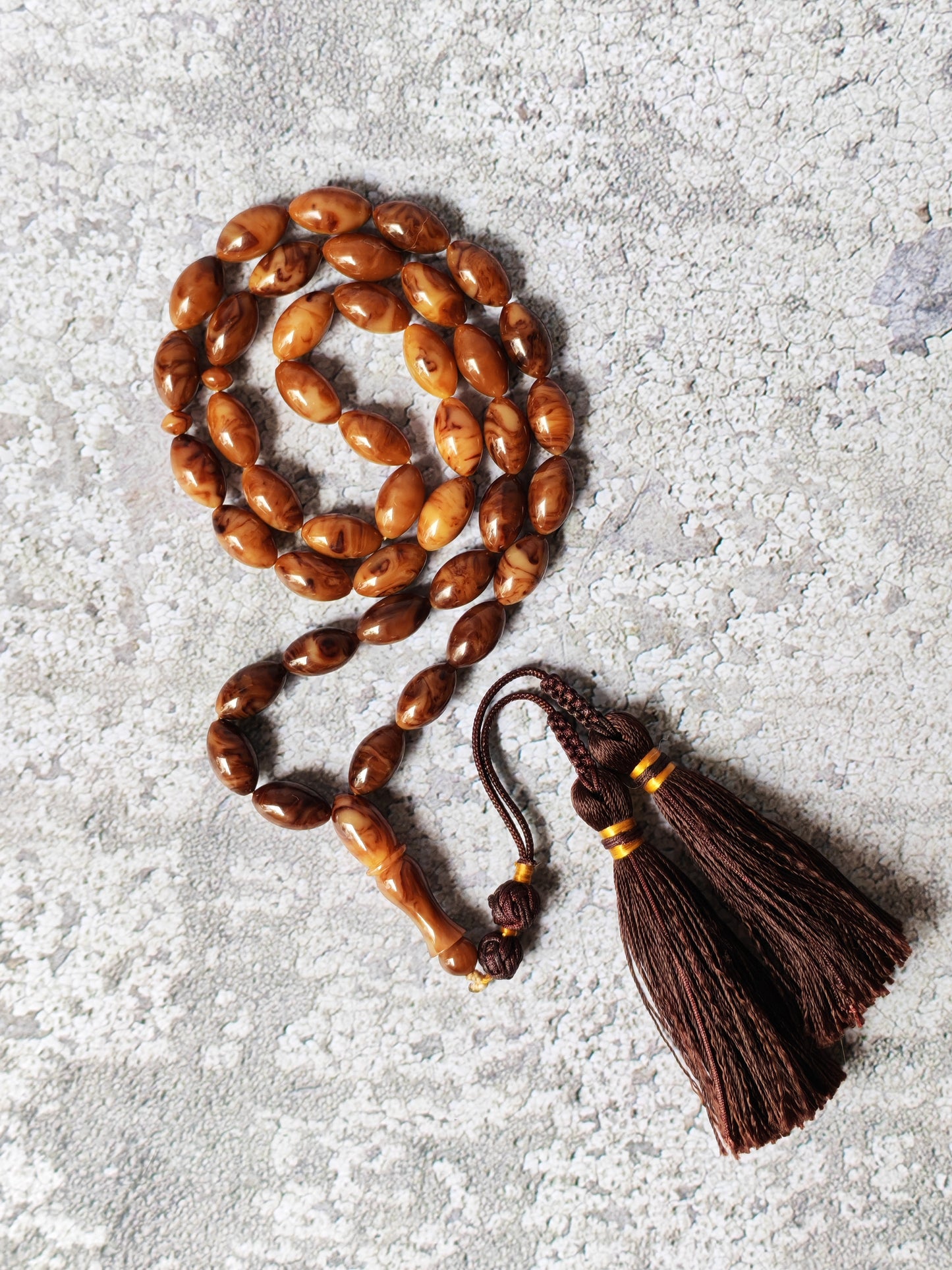 American Bakelite Olive-Shaped Tasbih – 41 Beads