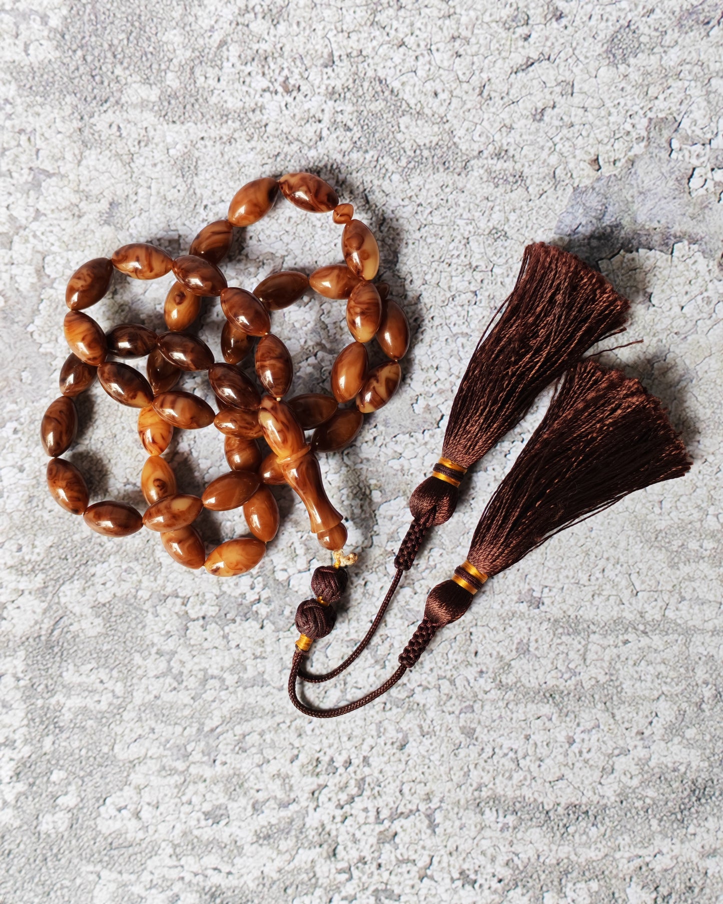 American Bakelite Olive-Shaped Tasbih – 41 Beads