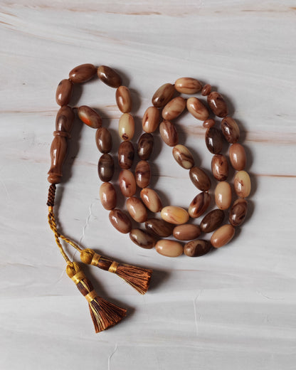 American Bakelite Olive-Shaped Tasbih – 41 Beads | Light Brown with Milky Veins