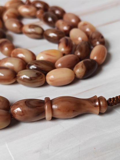 American Bakelite Olive-Shaped Tasbih – 41 Beads | Light Brown with Milky Veins