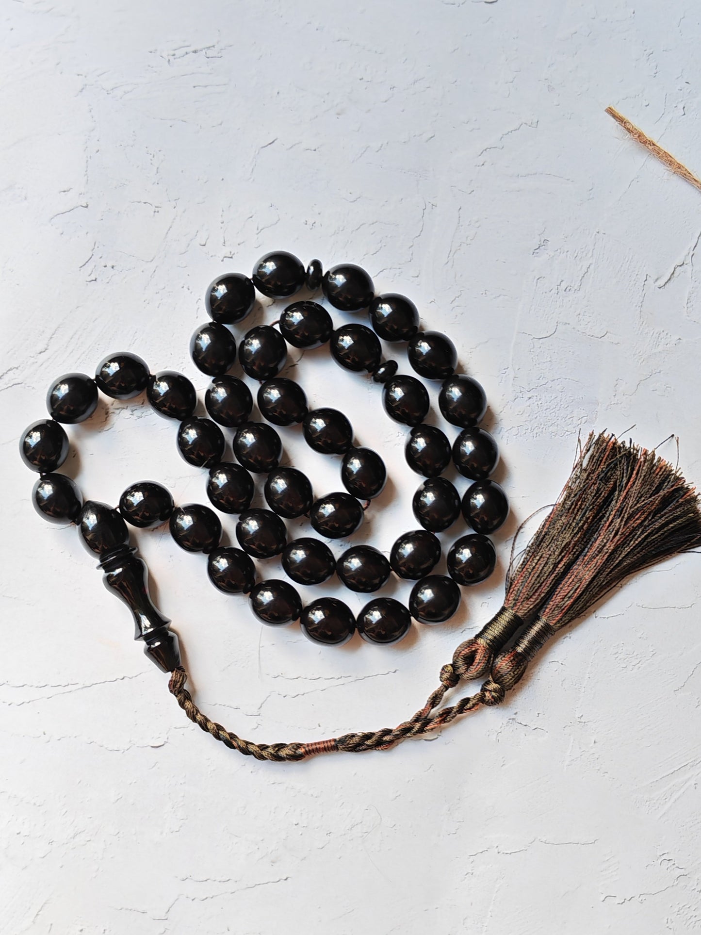 French Bakelite Rosary – 41 Pigeon-Egg Beads | Chameleon Green-Black with Red Overlay Effect