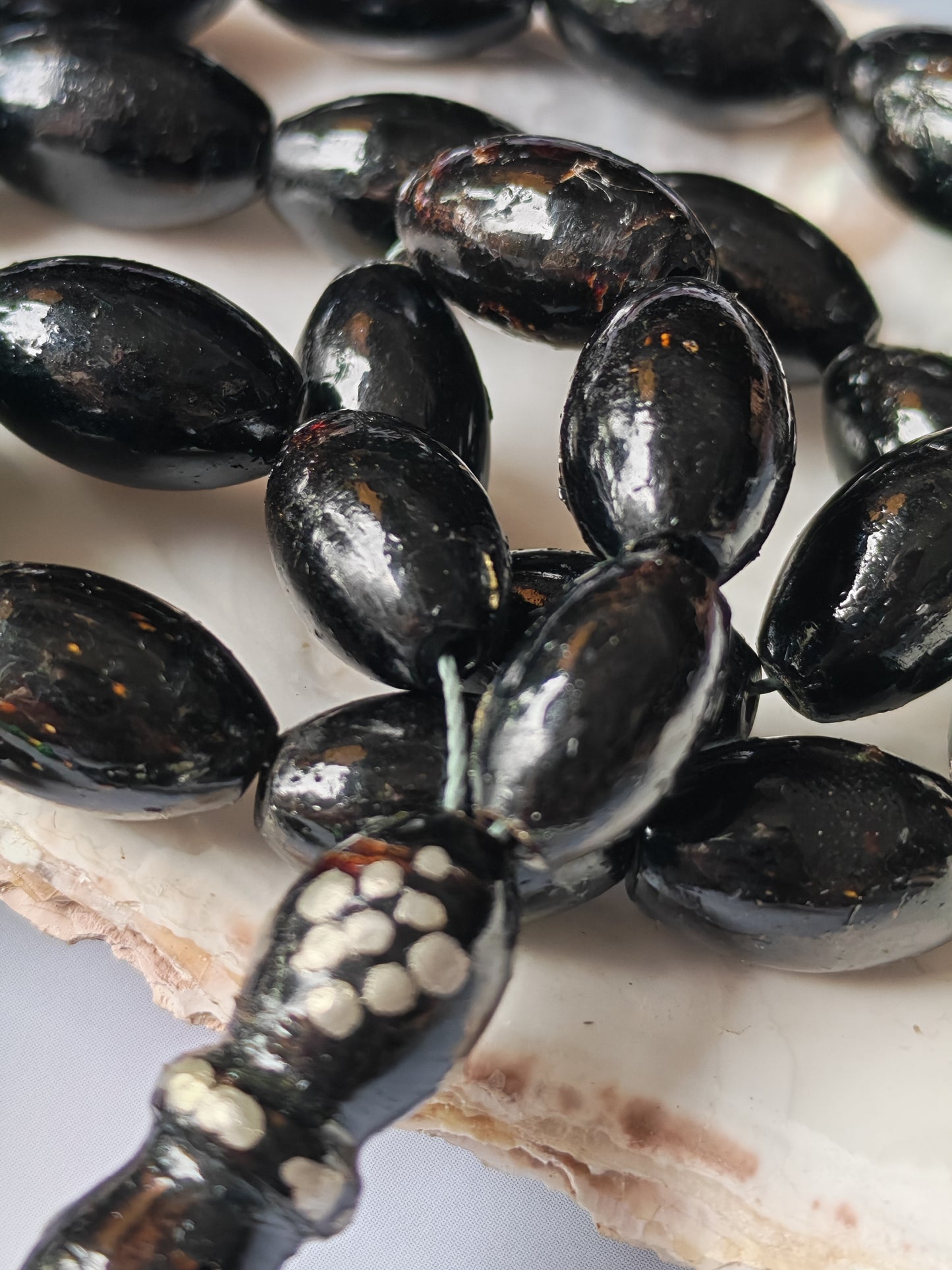 Antique Black Coral Tasbih | 33 Olive-Shaped Beads | Red Sea Origin | Lightweight Daily Use