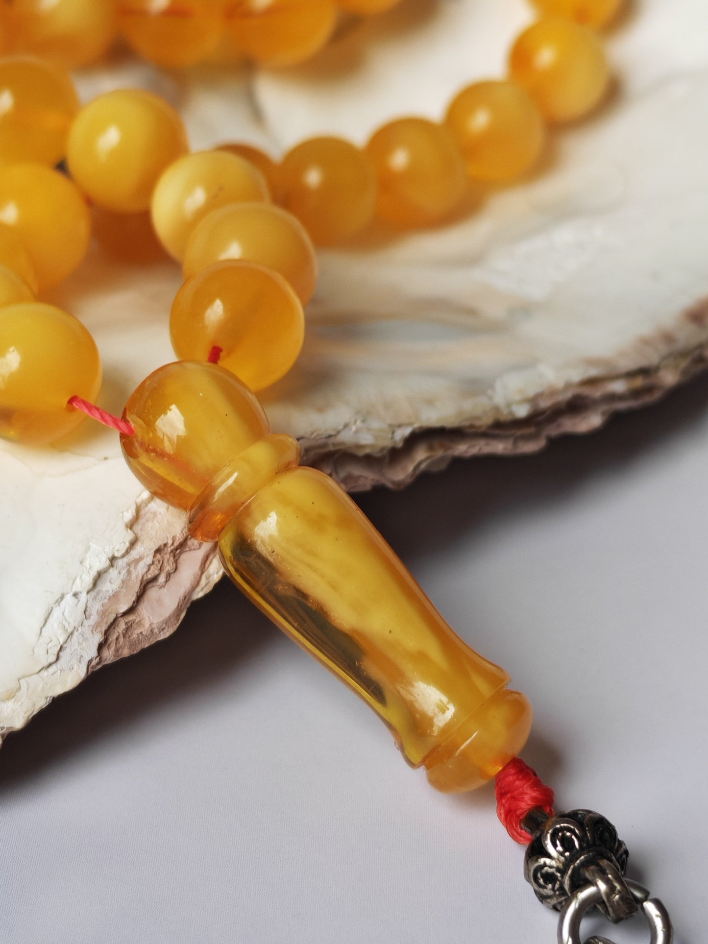 Half-Half Pattern Amber Rosary | 75 Beads