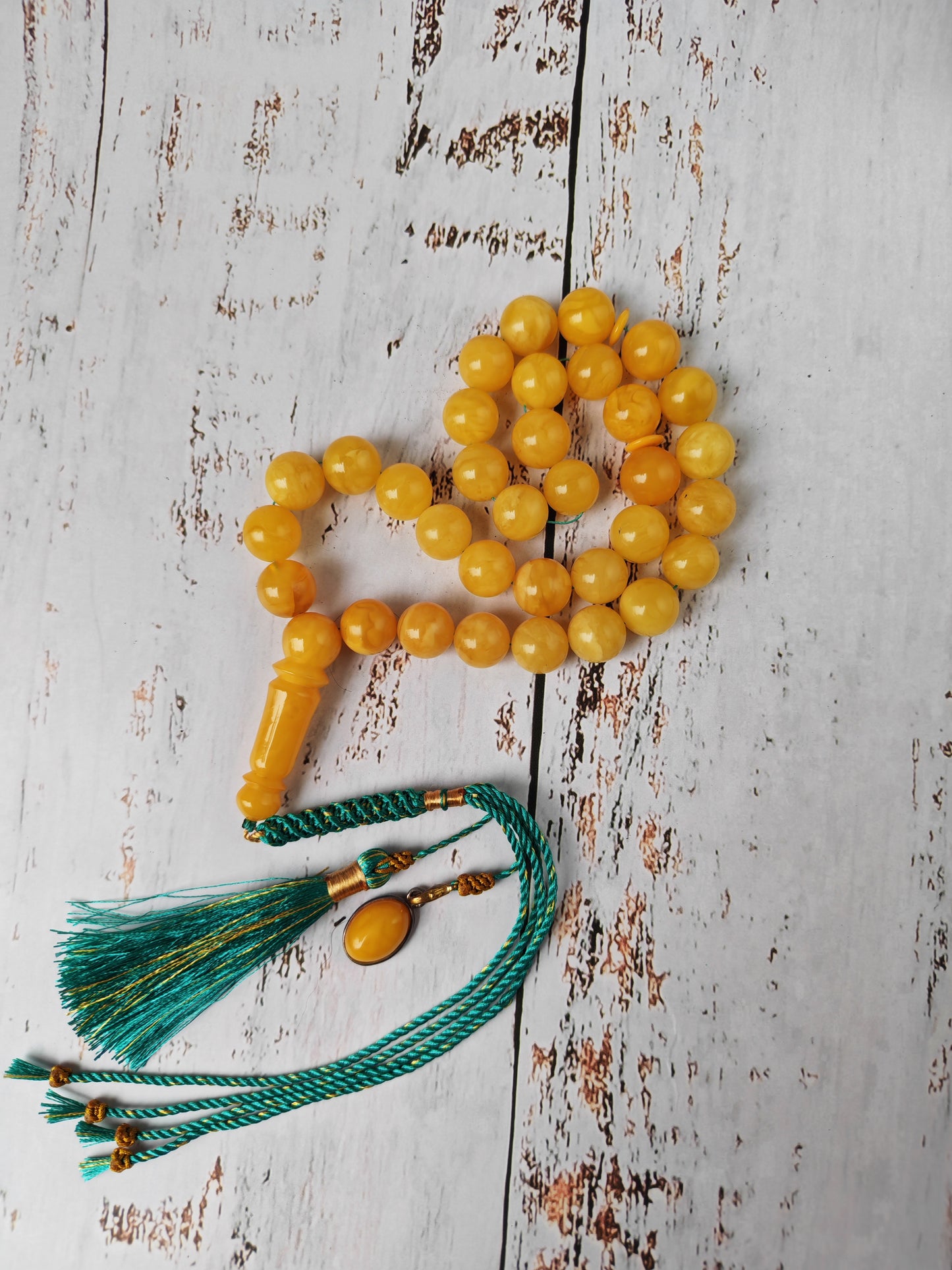 Compact Aged Amber Tasbih 33 Beads – 11.5–12mm Round, Pocket Size Daily Use