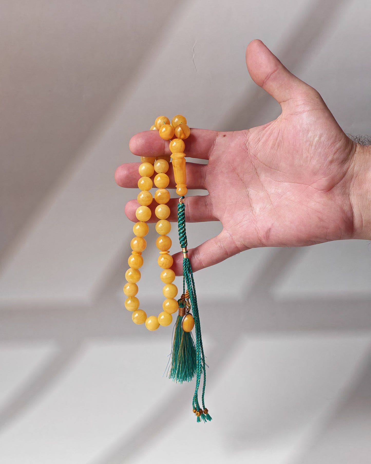 Compact Aged Amber Tasbih 33 Beads – 11.5–12mm Round, Pocket Size Daily Use
