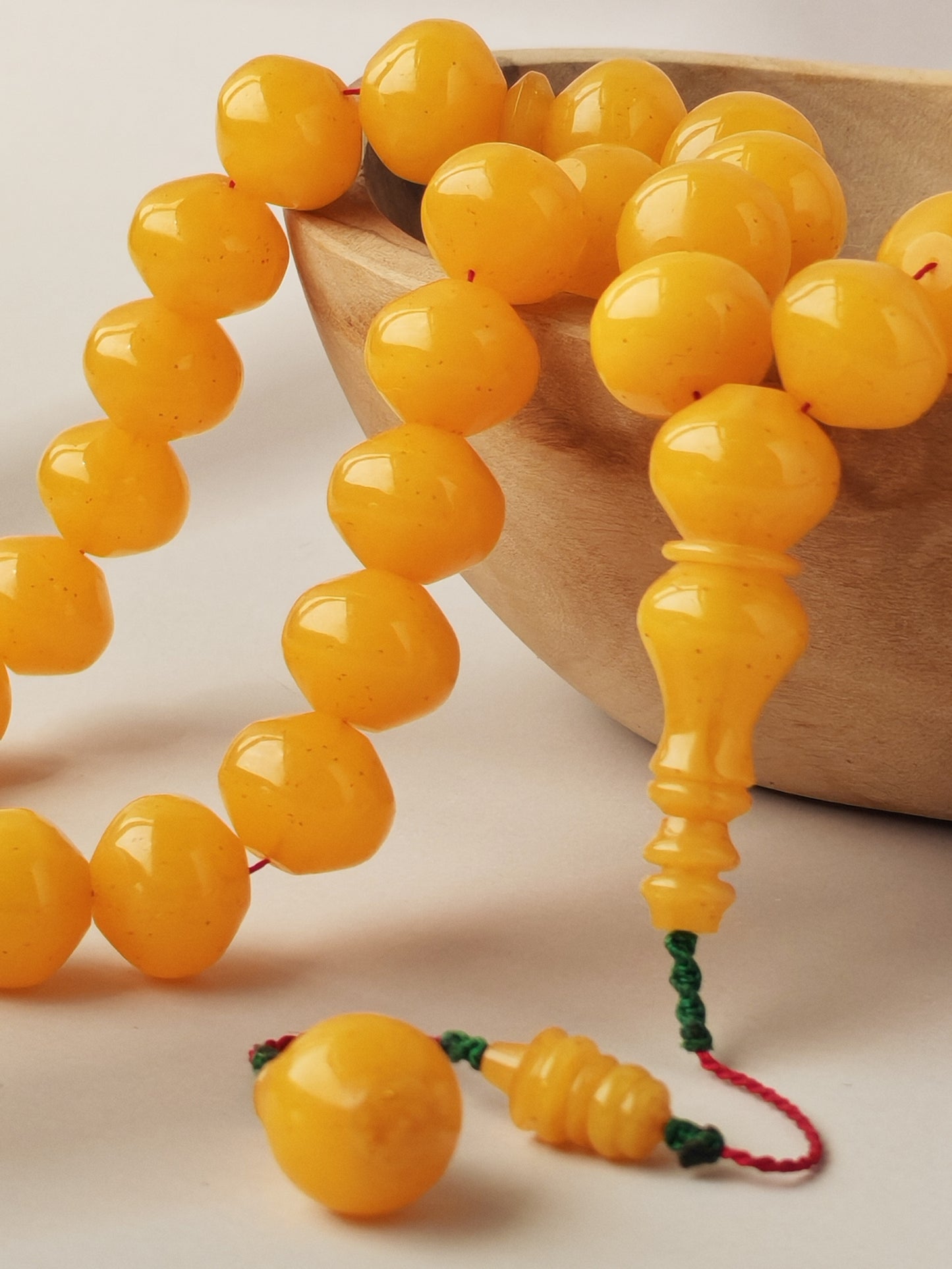 Lemon German Bakelite Misbah with Nemesh | 33 Istanbul Shape Beads | 46.5g