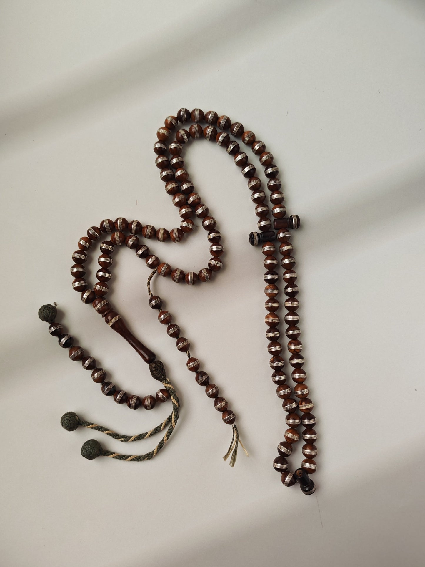 Antique Kokka Seed Wood Tasbih | 99 Round Beads | 8mm | Silver Rings | 2000 Prayer Extensions