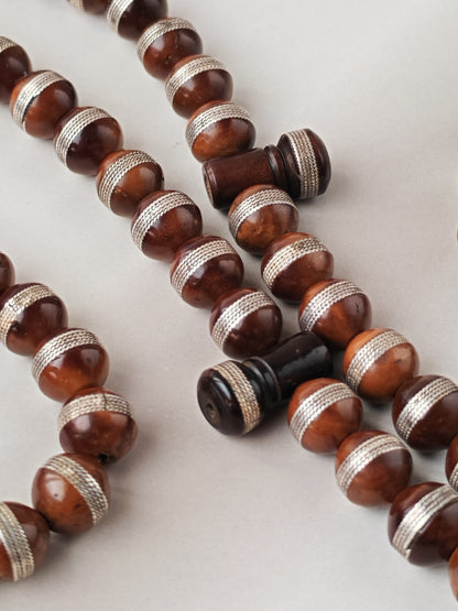 Antique Kokka Seed Wood Tasbih | 99 Round Beads | 8mm | Silver Rings | 2000 Prayer Extensions