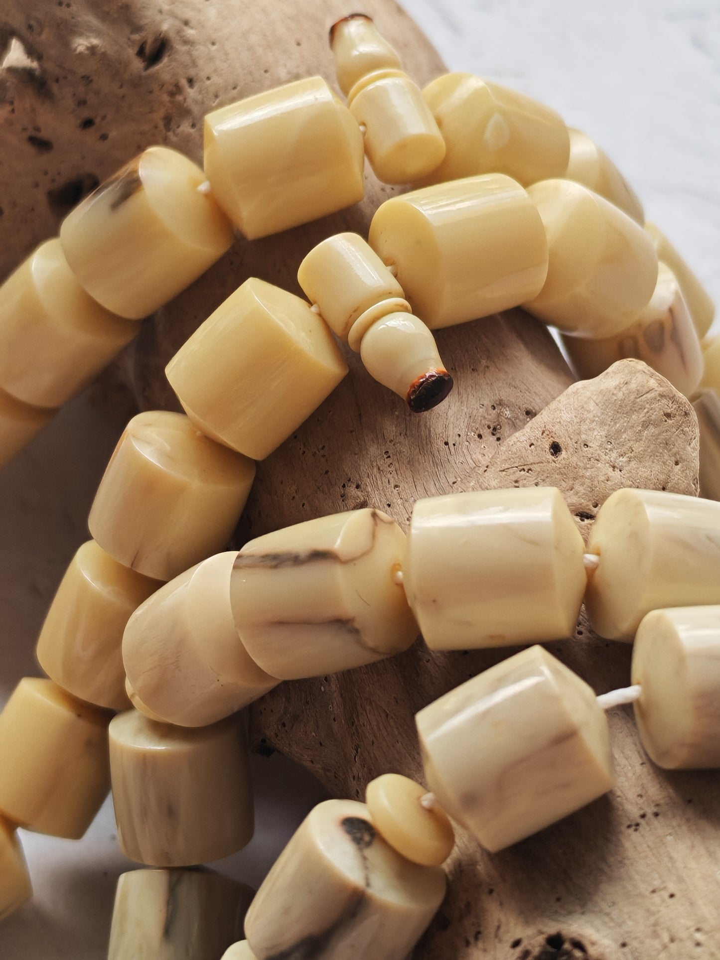 American Bakelite Rosary – 45 Barrel Beads | Kuwaiti Cut