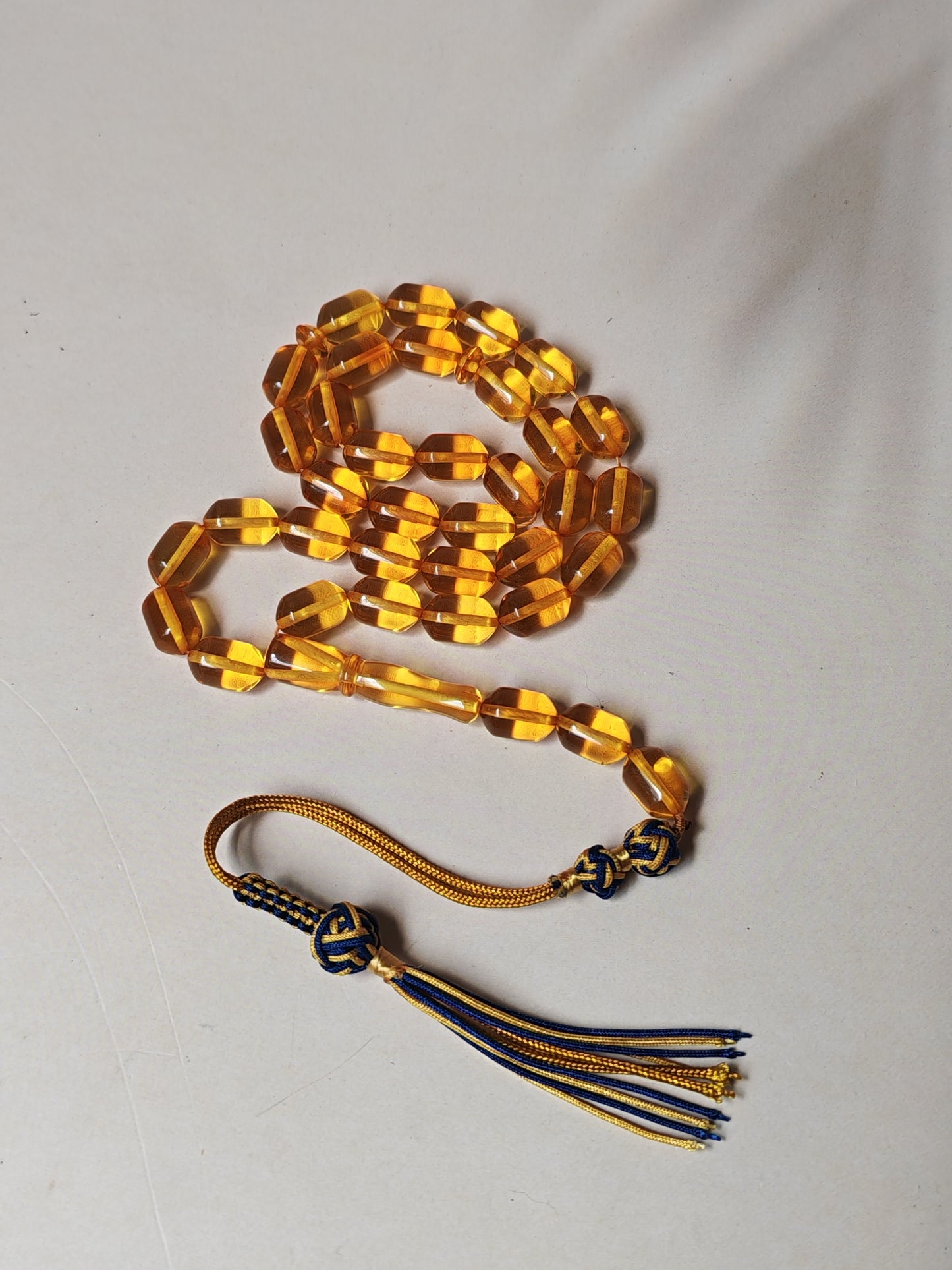 Micro Citron Baltic Amber Tasbih – 33+3 Barrel Beads | Lightweight Daily Use