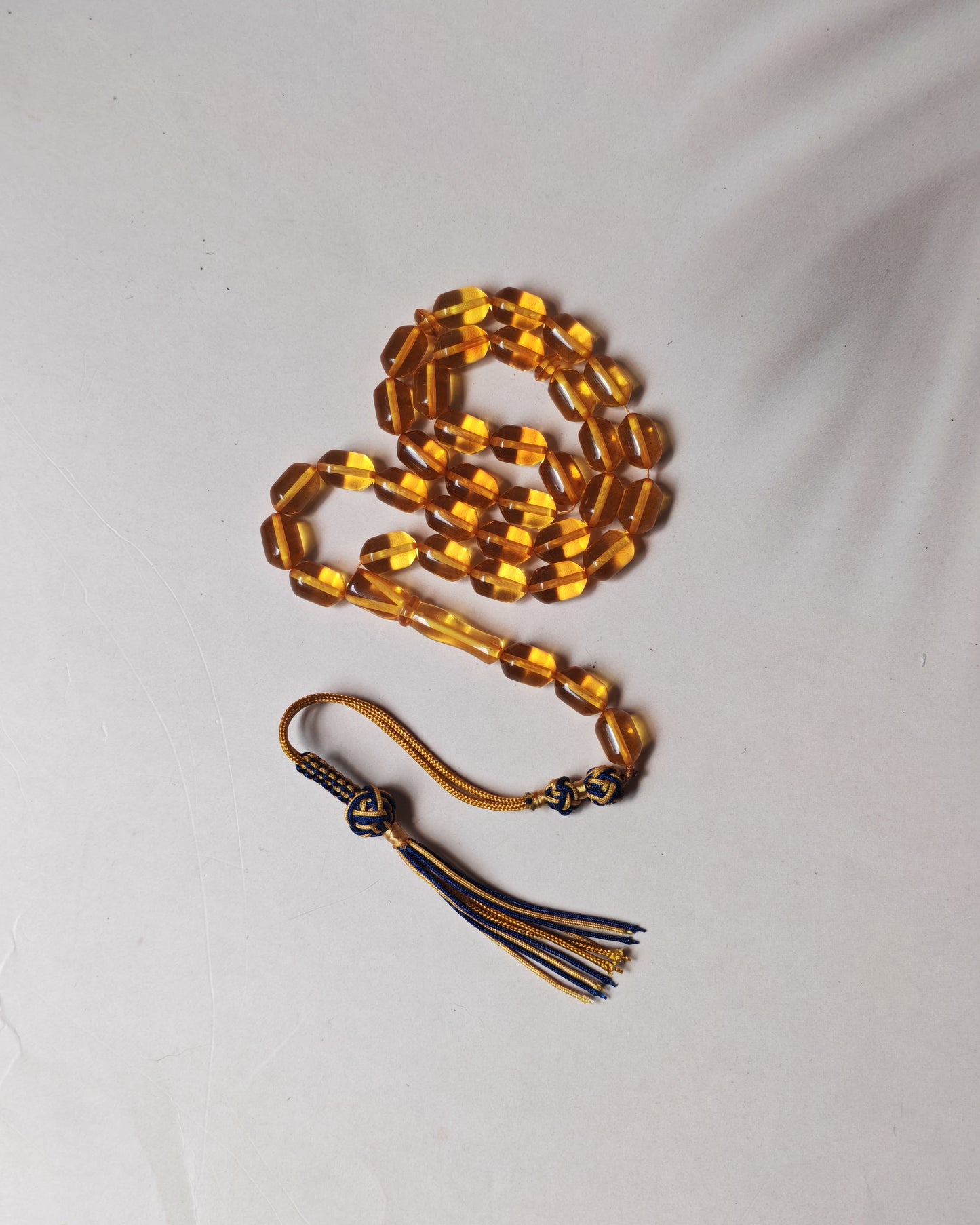 Micro Citron Baltic Amber Tasbih – 33+3 Barrel Beads | Lightweight Daily Use