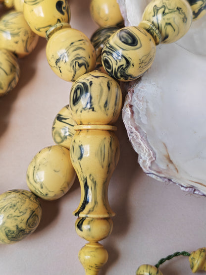 [ Color Update Due to Natural Ageing] Vintage Milky "Chernobyl" Bakelite Misbah 47 Beads Pigeon Egg