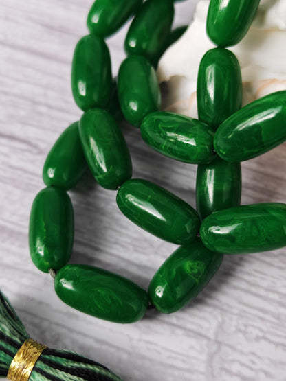 American Bakelite Tasbih – 43 Capsule Beads | Dark Green with Light Veins