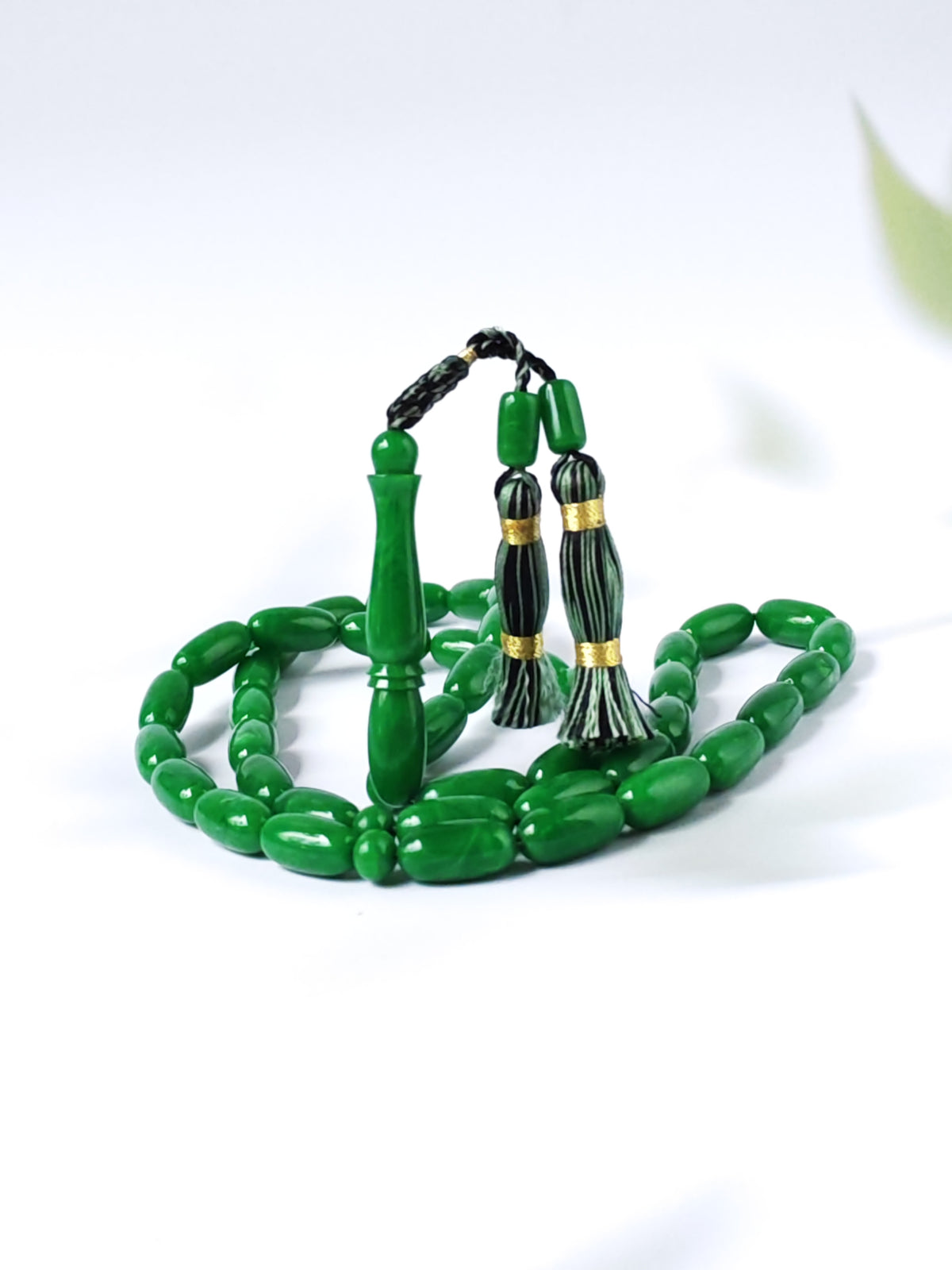 American Bakelite Tasbih – 43 Capsule Beads | Dark Green with Light Veins