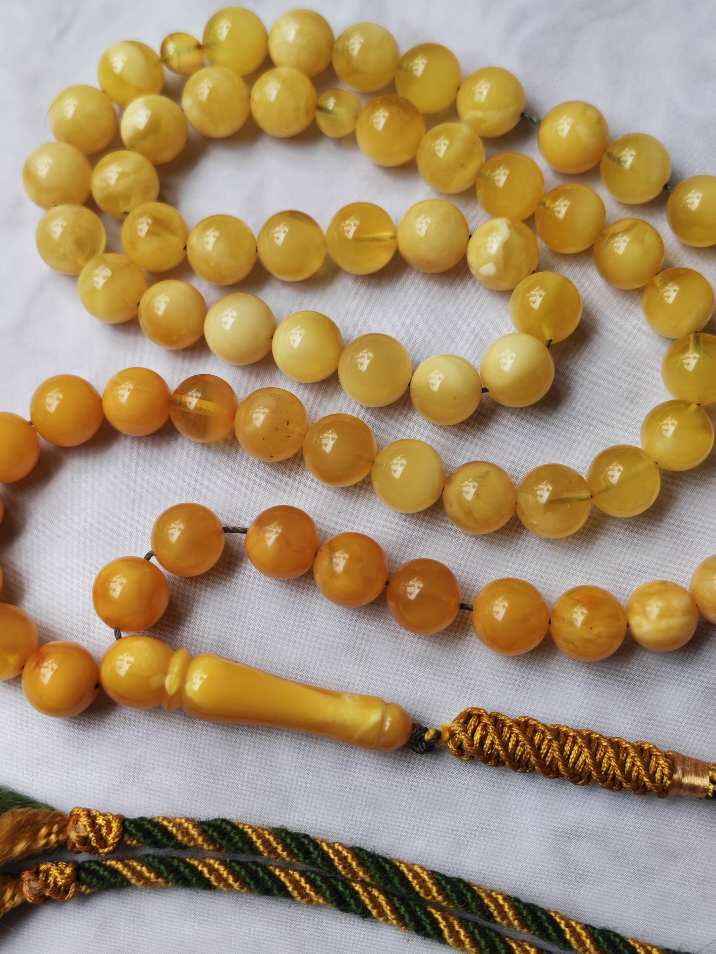 Gradient Natural Baltic Amber Misbah | 66 Beads | 30.7g