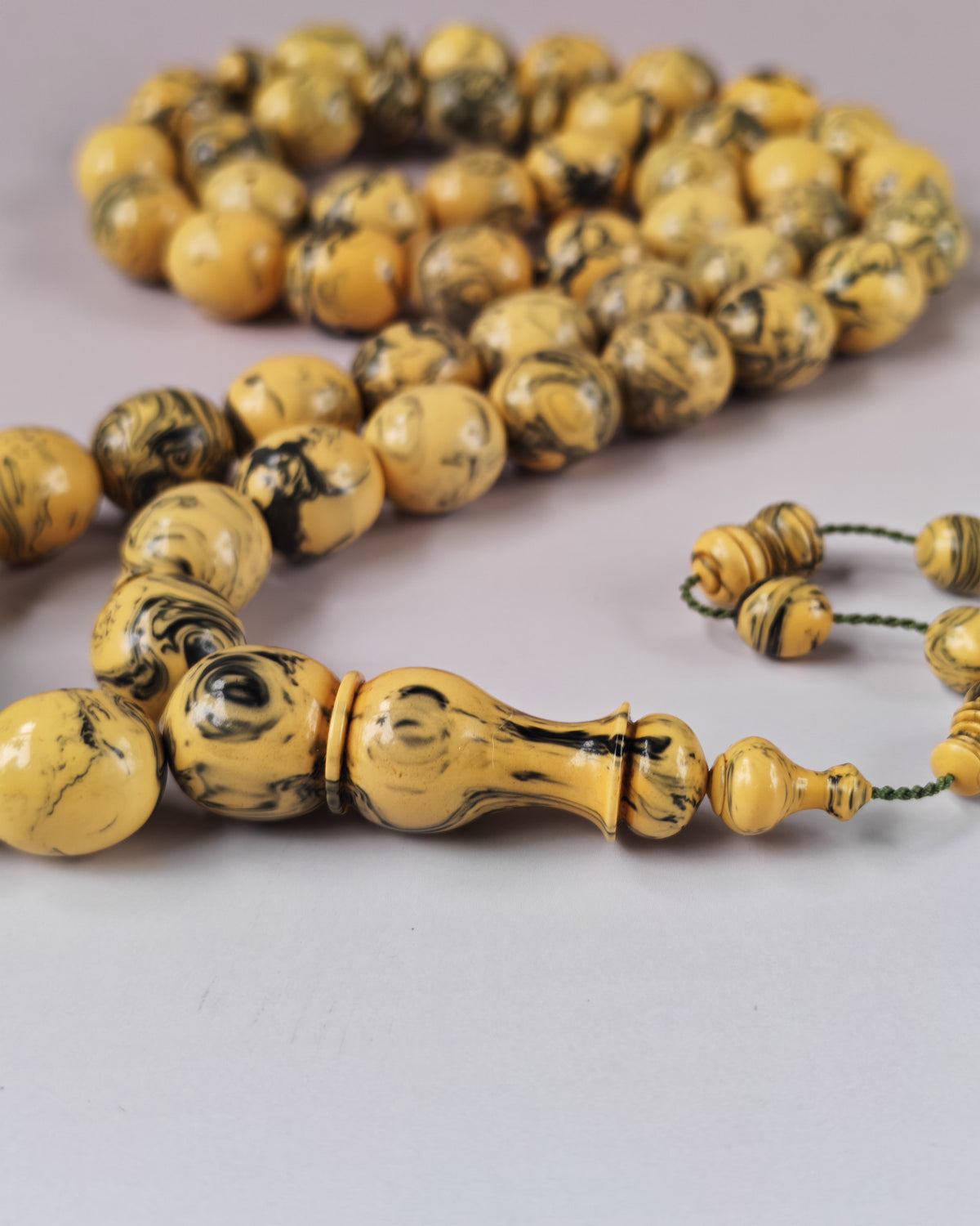 [ Color Update Due to Natural Ageing] Vintage Milky "Chernobyl" Bakelite Misbah 47 Beads Pigeon Egg