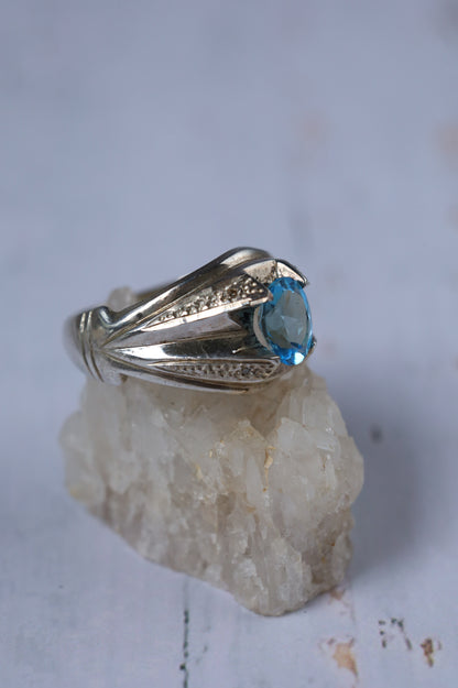 Natural Blue Topaz Ring in 925 Silver