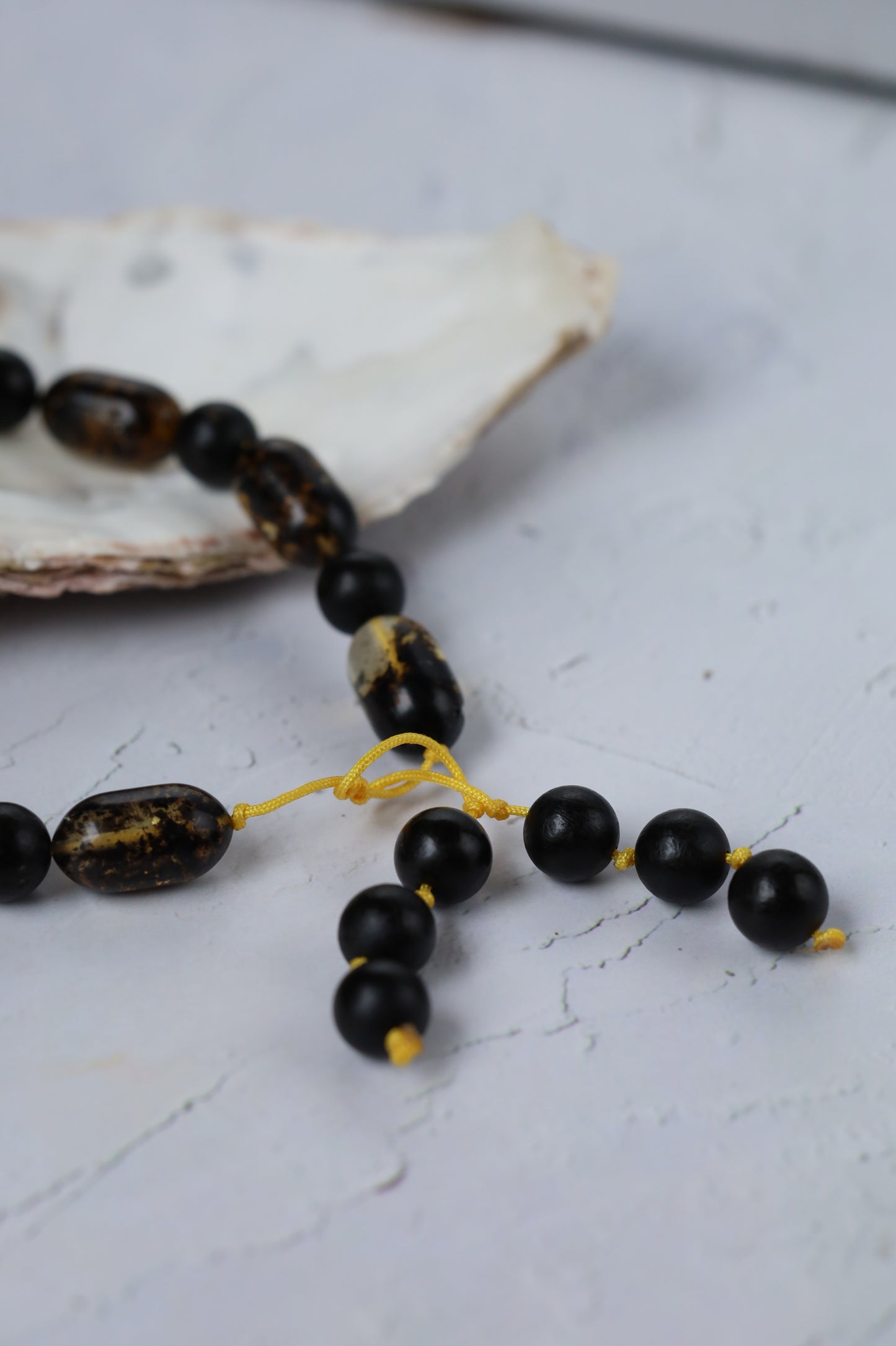 Raw Citron & Dark Brown Amber Set – 33 Beads Rosary + Amber Bracelet | Lightweight Outdoor Set