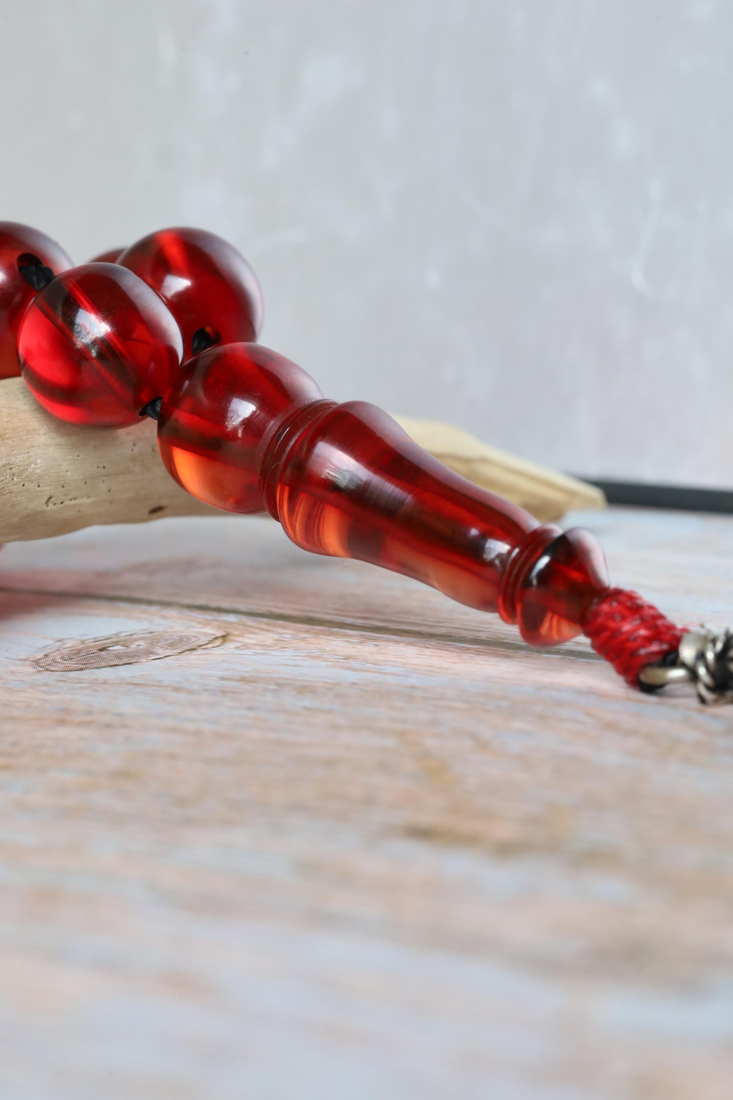 Antique "Cherry Amber" Faturan Misbah - 33 Beads