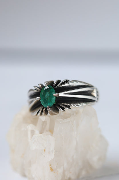 Natural Emerald Ring – 925 Silver