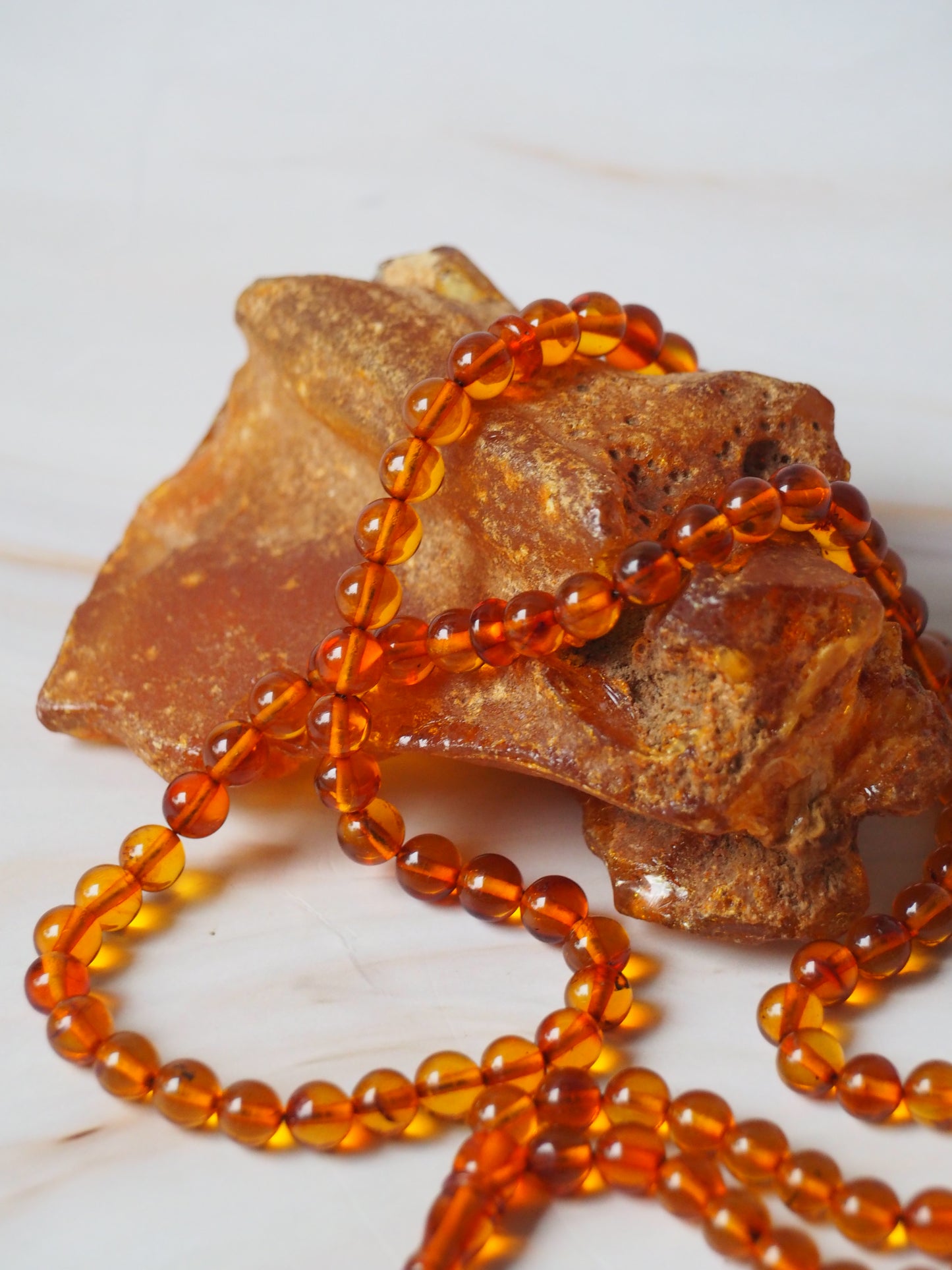 Cognac Raw Amber Piece and Rosary with Silver Tassel | 90,5g