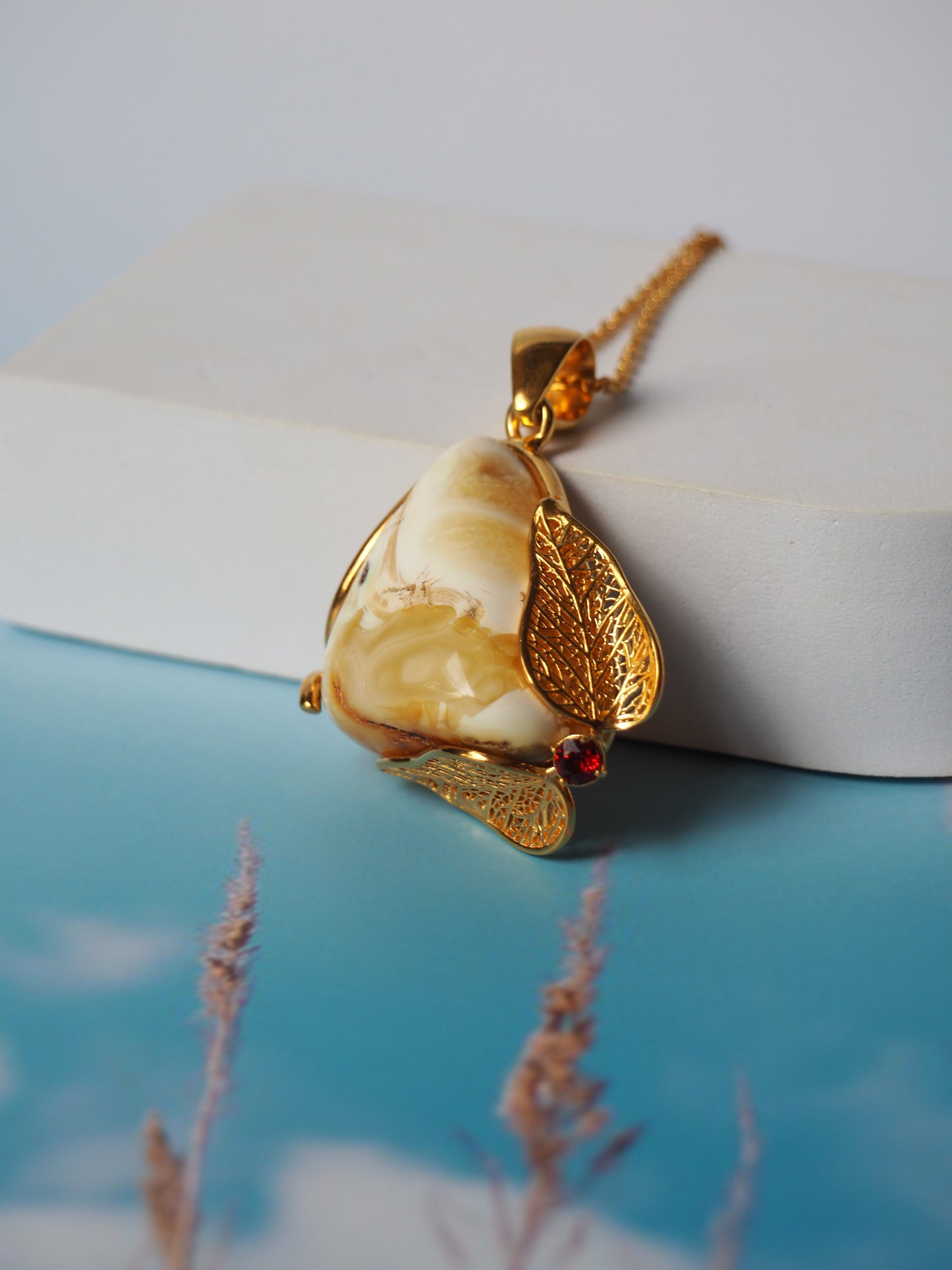 Natural Royal White Amber Pendant in Gold Plated Silver with Garnet