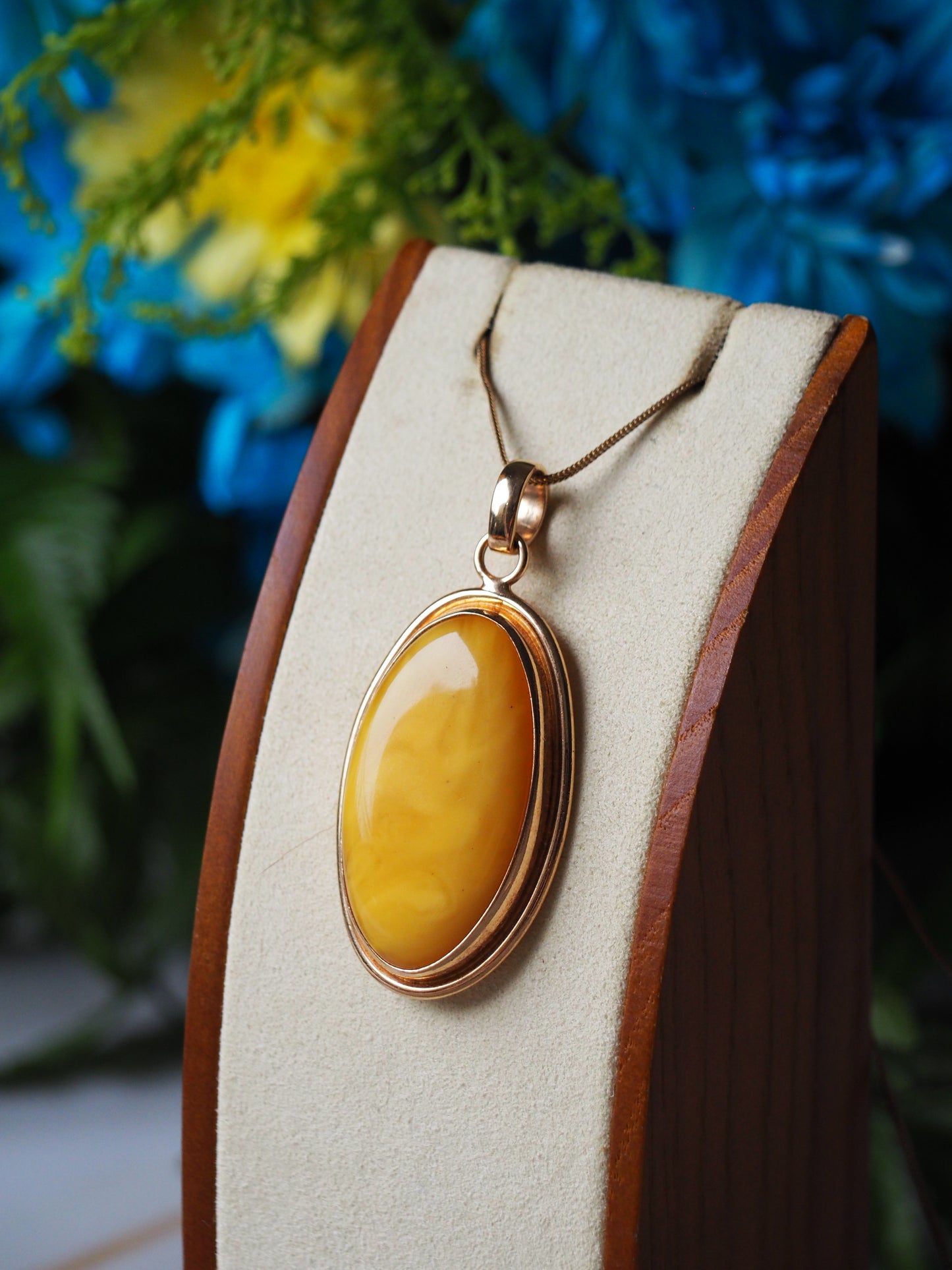 Butterscotch  Amber Oval Pendant in Rose Gold Plated Silver 925