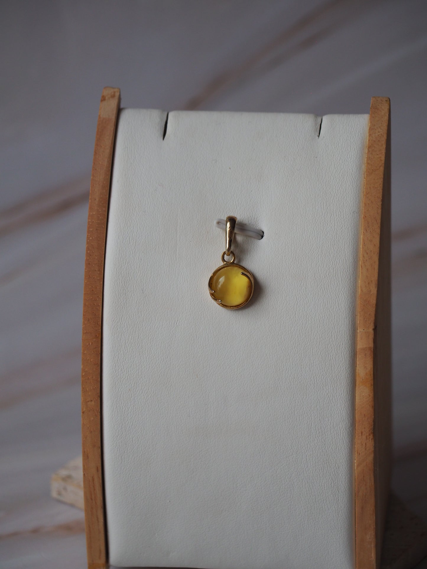 Citron/ Cloudy Amber Charm In Gold Plated Silver 925