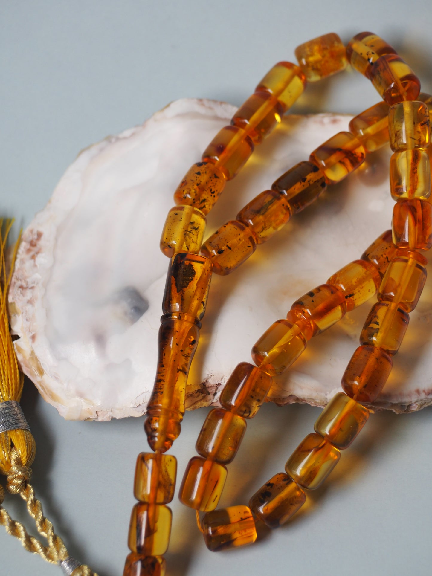 Natural Raw Citron Barrel Shape Pocket Size Tasbih 33 Beads + 3 Spare