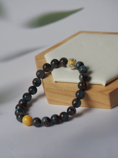 Natural Golden Stripe Lake Blue Cloisonne and Butterscotch Amber Beaded Bracelet