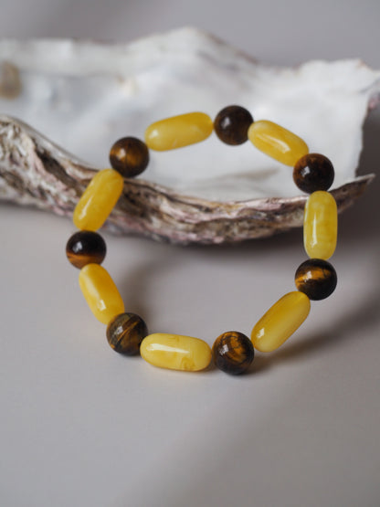 Butterscotch Baltic Amber and Tiger's Eye Beaded Bracelet