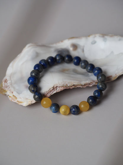 Natural Cloudy Amber and Lapis Lazuli Beaded Bracelet