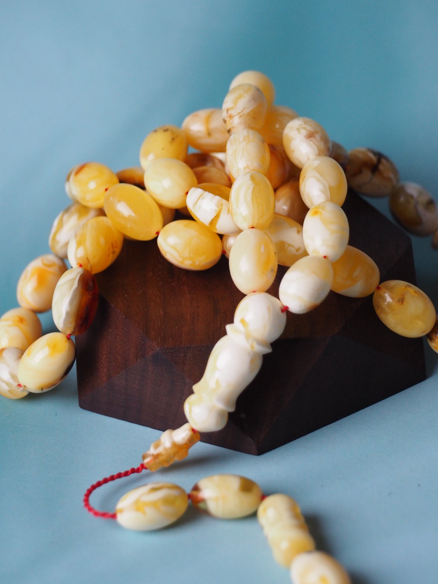 Natural Royal White /Marble Amber Olive Shape Rosary 39.3g