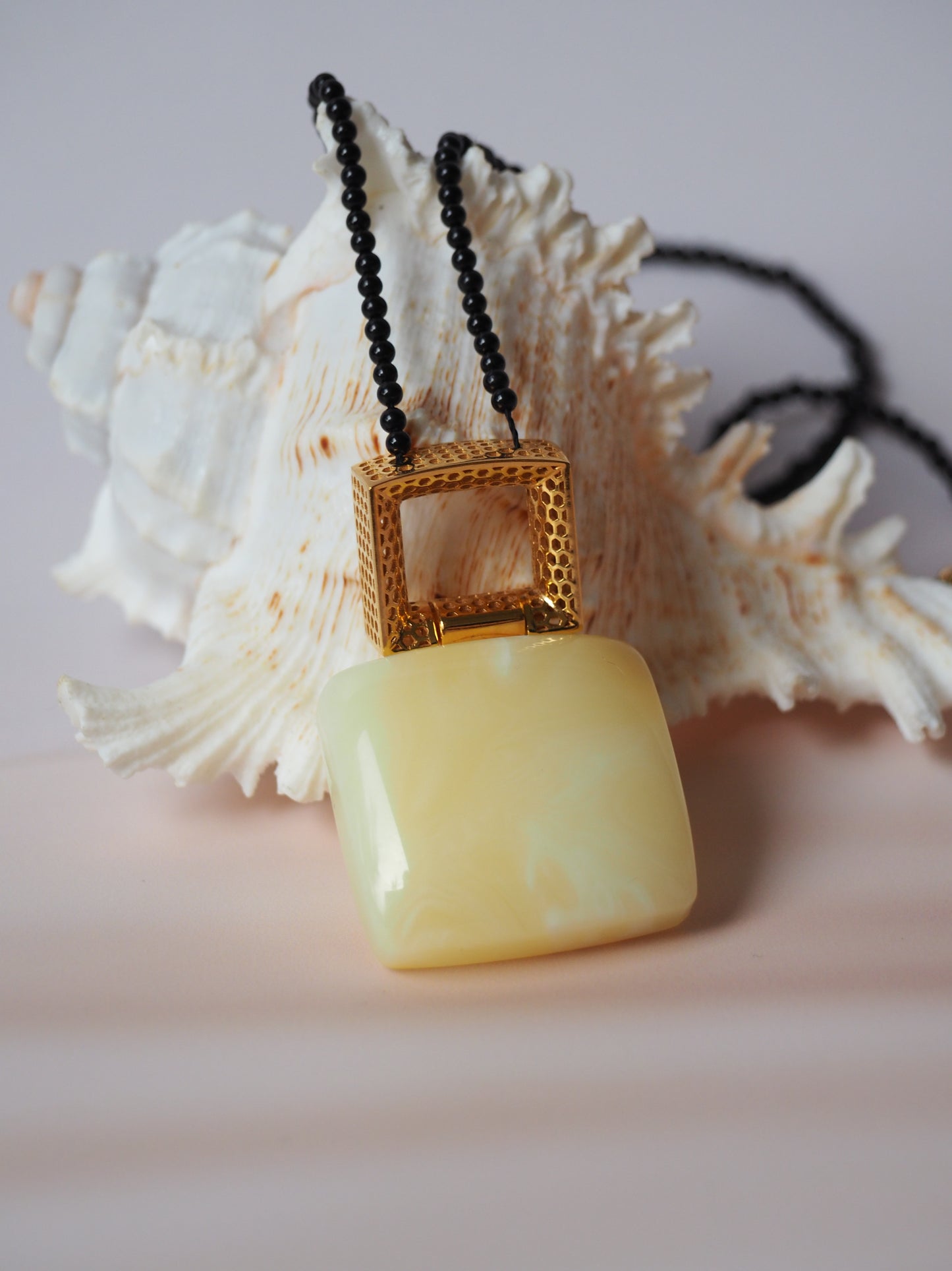 Natural Royal White Pendant With Black Onyx Necklace And Gold Plated Silver