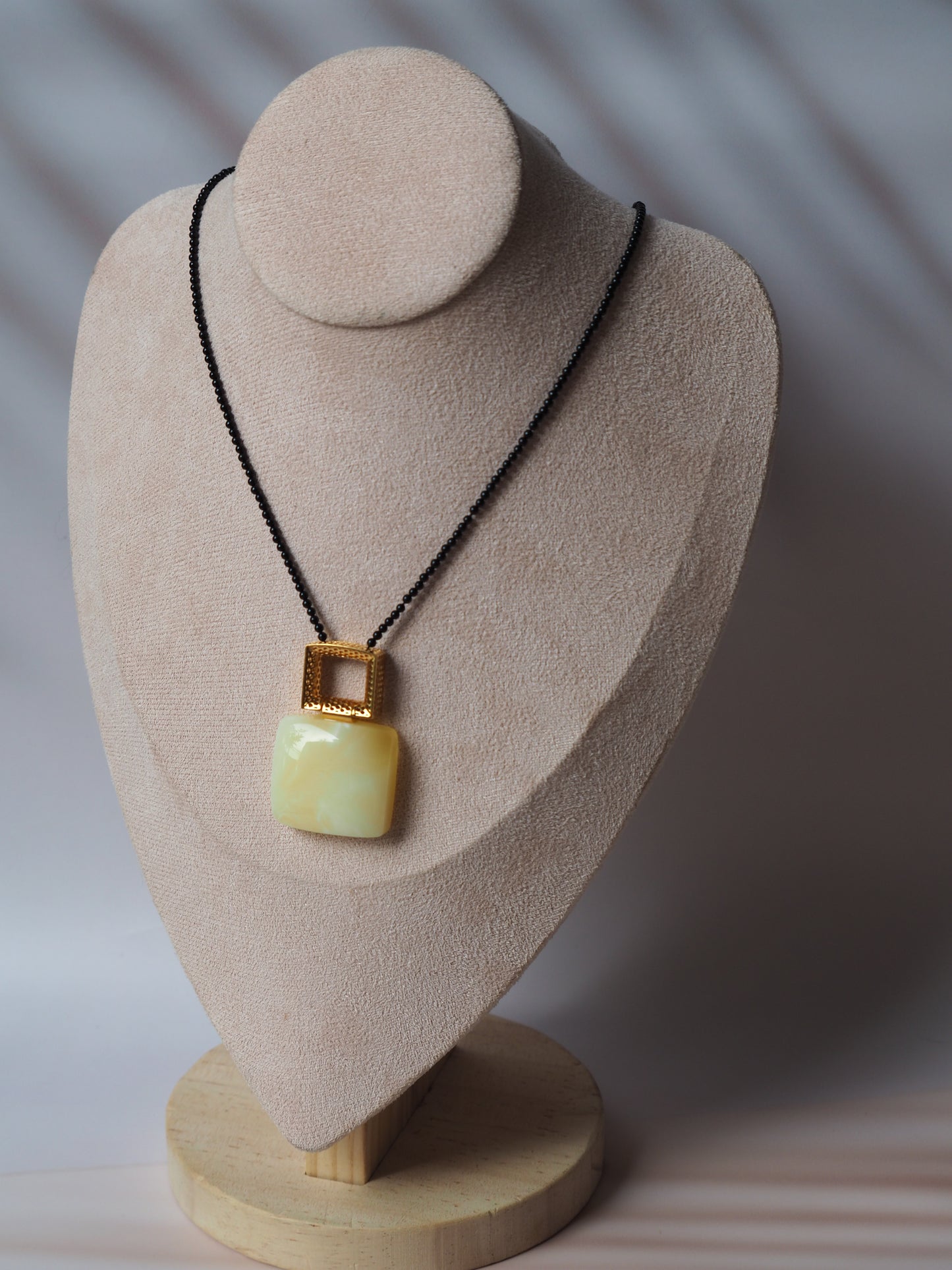 Natural Royal White Pendant With Black Onyx Necklace And Gold Plated Silver