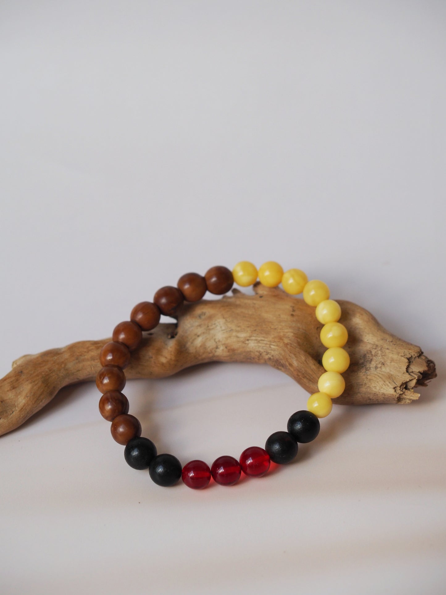 4 Colors Beaded Bracelet Amber & Kokka Wood