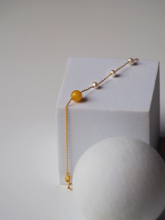 21K Gold Bracelet with Natural Baltic Amber and Saltwater Bahraini Pearls + Certificate