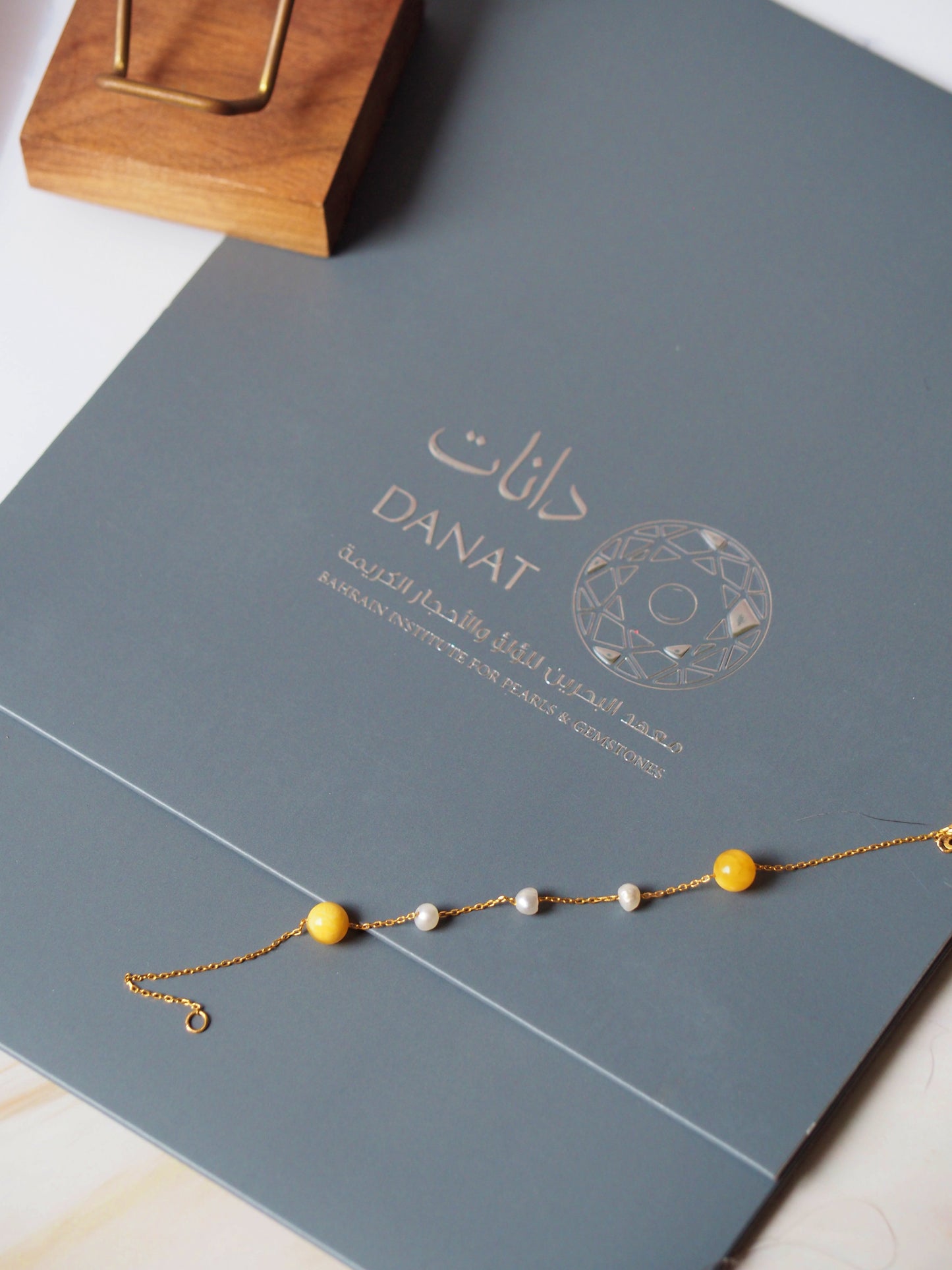 21K Gold Bracelet with Natural Baltic Amber and Saltwater Bahraini Pearls + Certificate