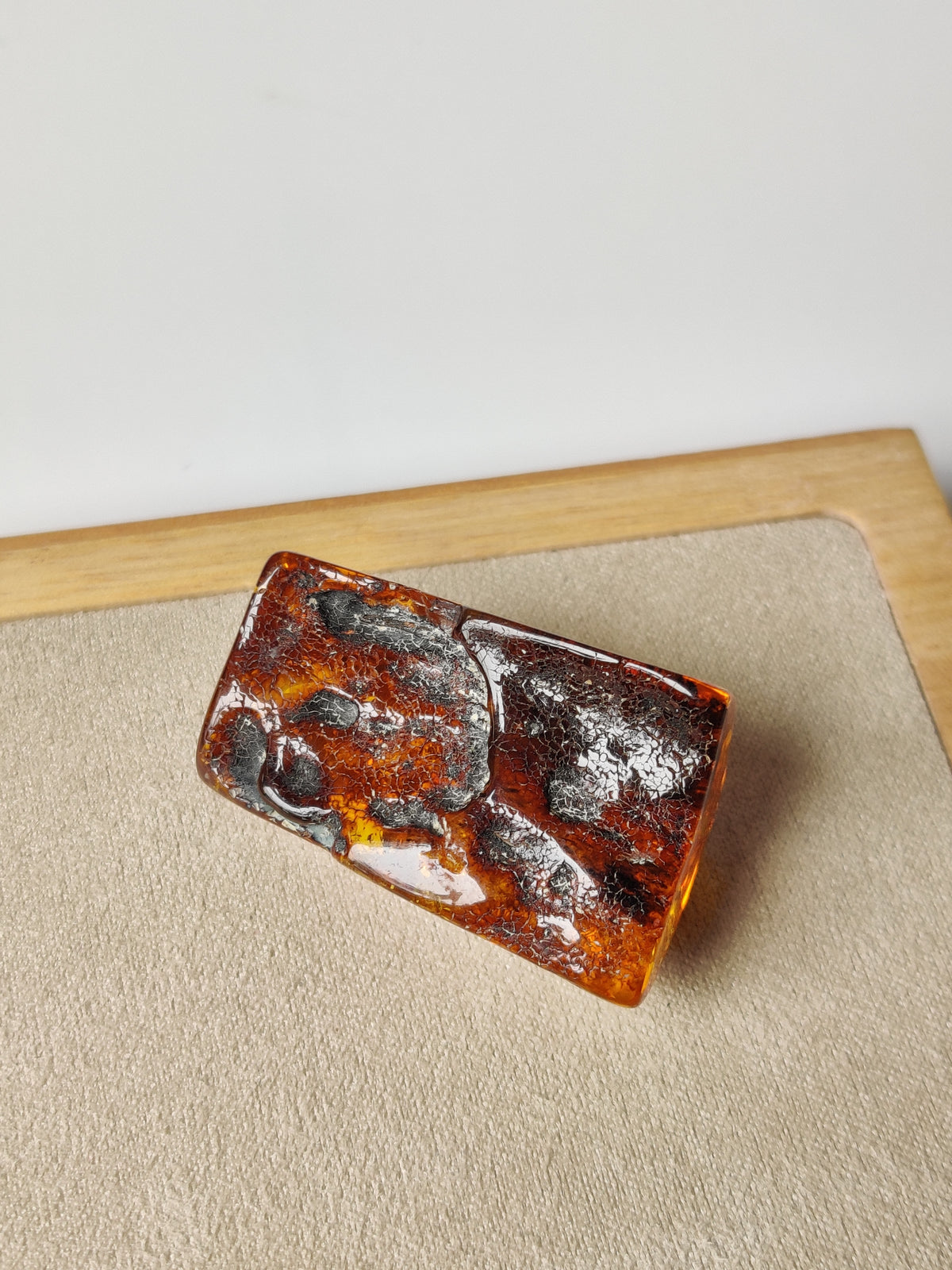 Irregular Raw Amber Piece | Collectible | Citron | Air Bubbles