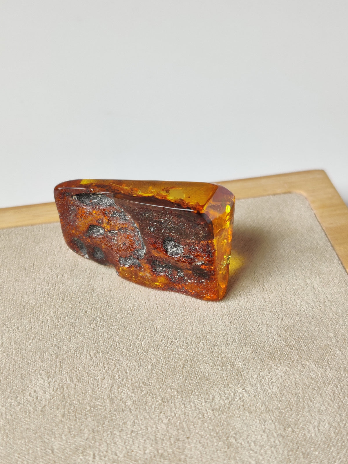 Irregular Raw Amber Piece | Collectible | Citron | Air Bubbles