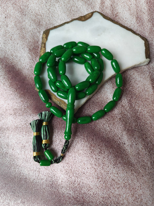 American Bakelite Tasbih – 43 Capsule Beads | Dark Green with Light Veins