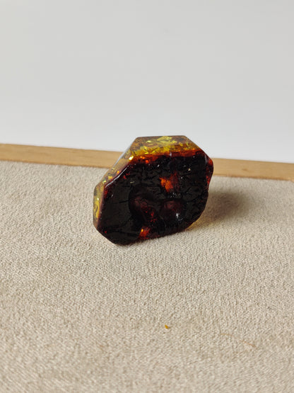 Natural Raw Citron Amber Piece | Faceted | Cabochon