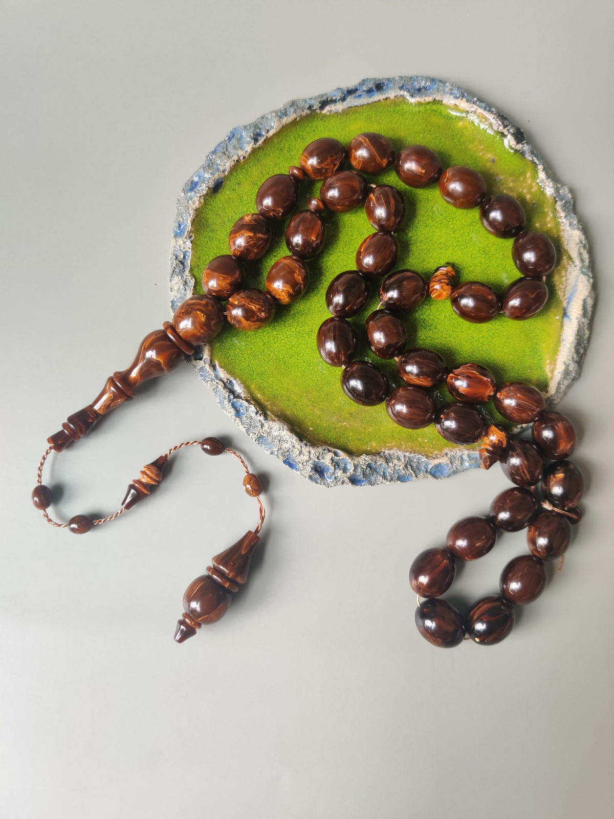 Rare American Bakelite Tasbih | 37 Pigeon Egg Beads | Chocolate Brown With Light Veins