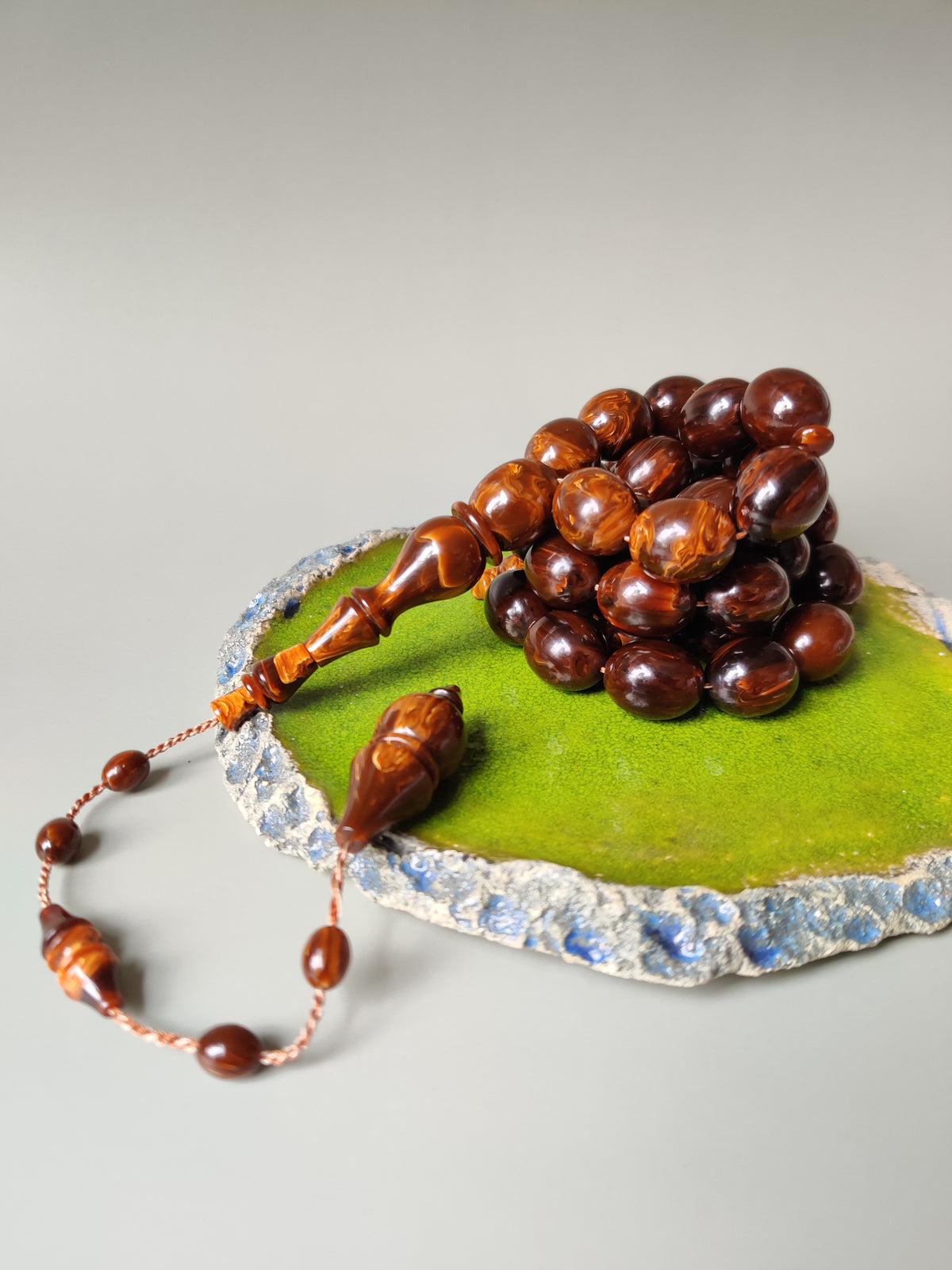 Rare American Bakelite Tasbih | 37 Pigeon Egg Beads | Chocolate Brown With Light Veins